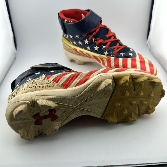 Under Armour ~ Bryce Harper USA Flag Baseball Cleats Men's Size 5Y - Picture 3 of 4